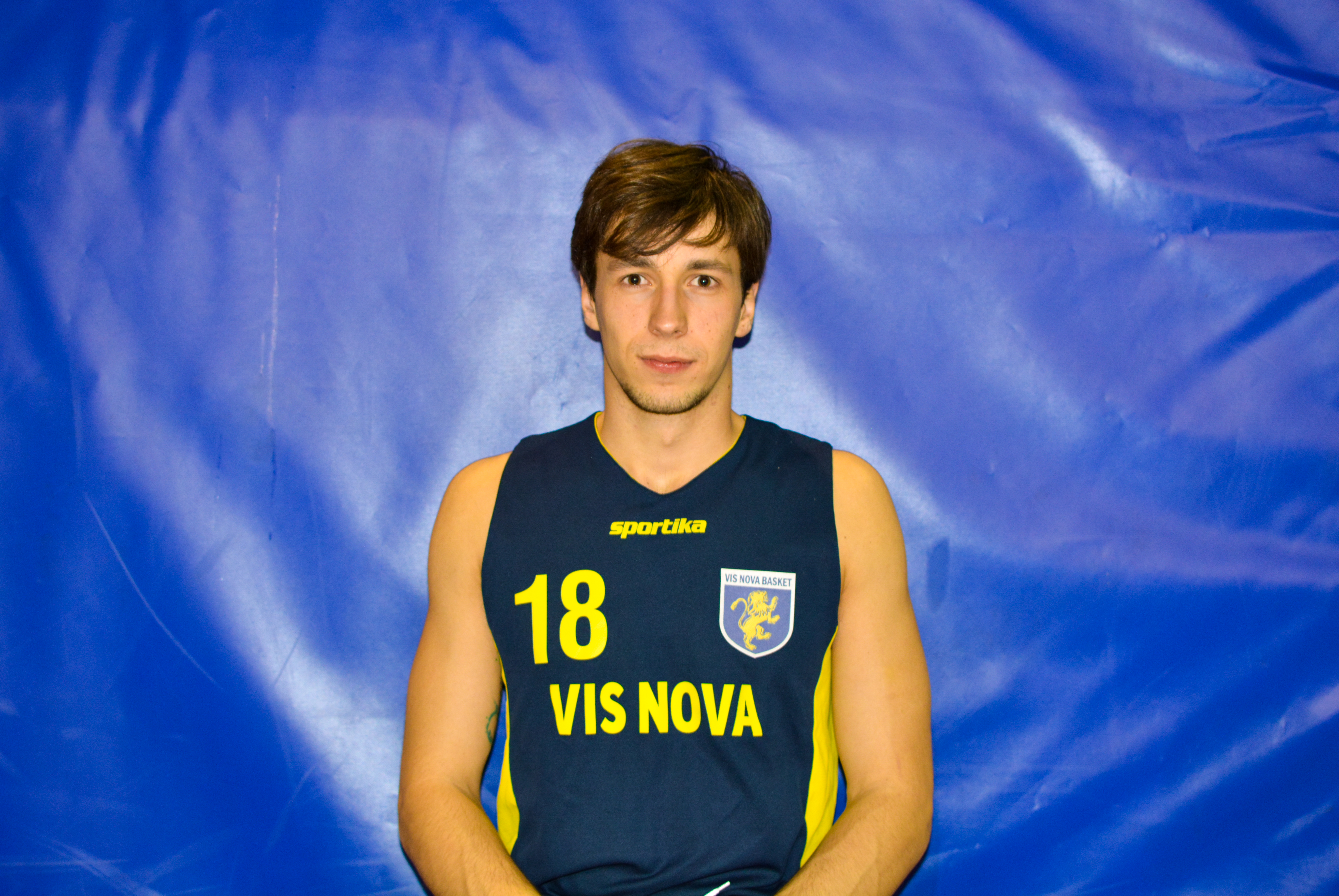 Al momento stai visualizzando <strong class="sp-player-number">18</strong> Alfonsi Vittorio